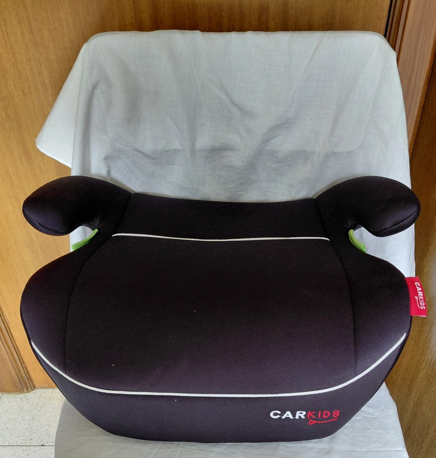 Siège rehausseur auto