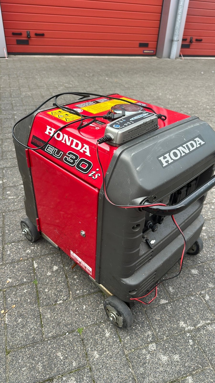 Honda EU30is Inverter Aggregaat, Doe-het-zelf en Bouw, Ophalen, Zo goed als nieuw, Minder dan 5 kVA, Elektrisch startend