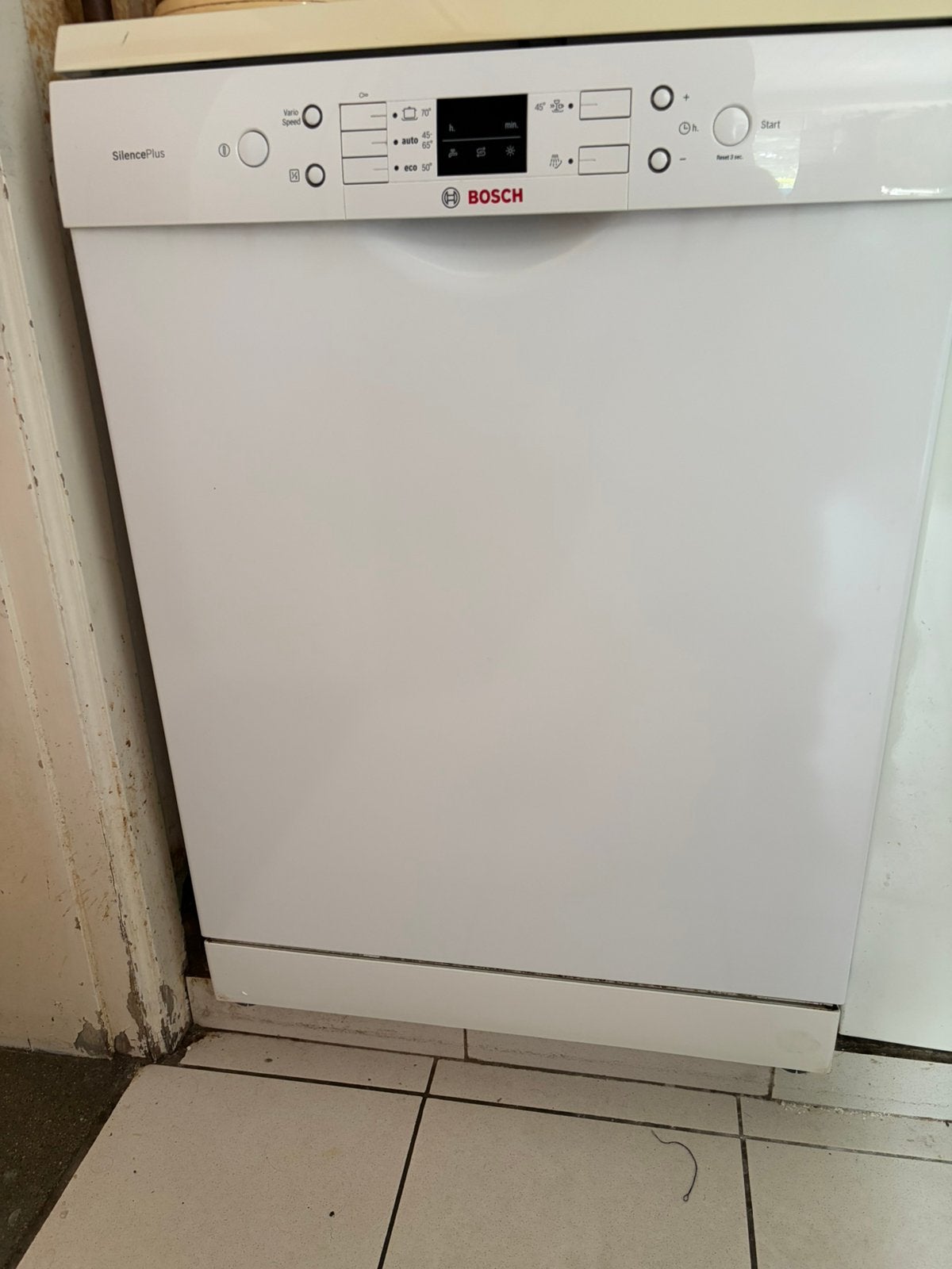Vaatwasmachine, Bosch Silence Plus, 85 à 90 cm, Enlèvement, Utilisé, Classe énergétique A ou plus économe