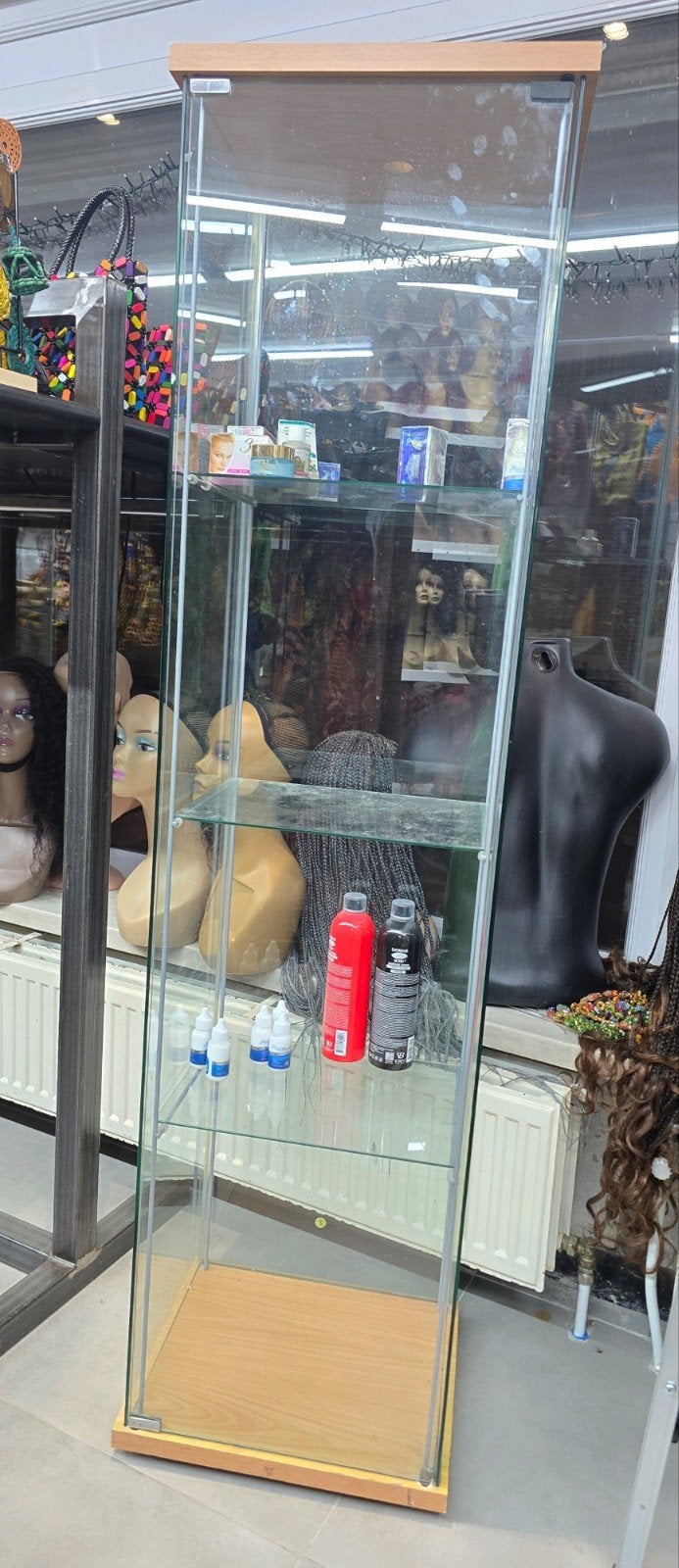 vitrine longue professionnelle, Enlèvement