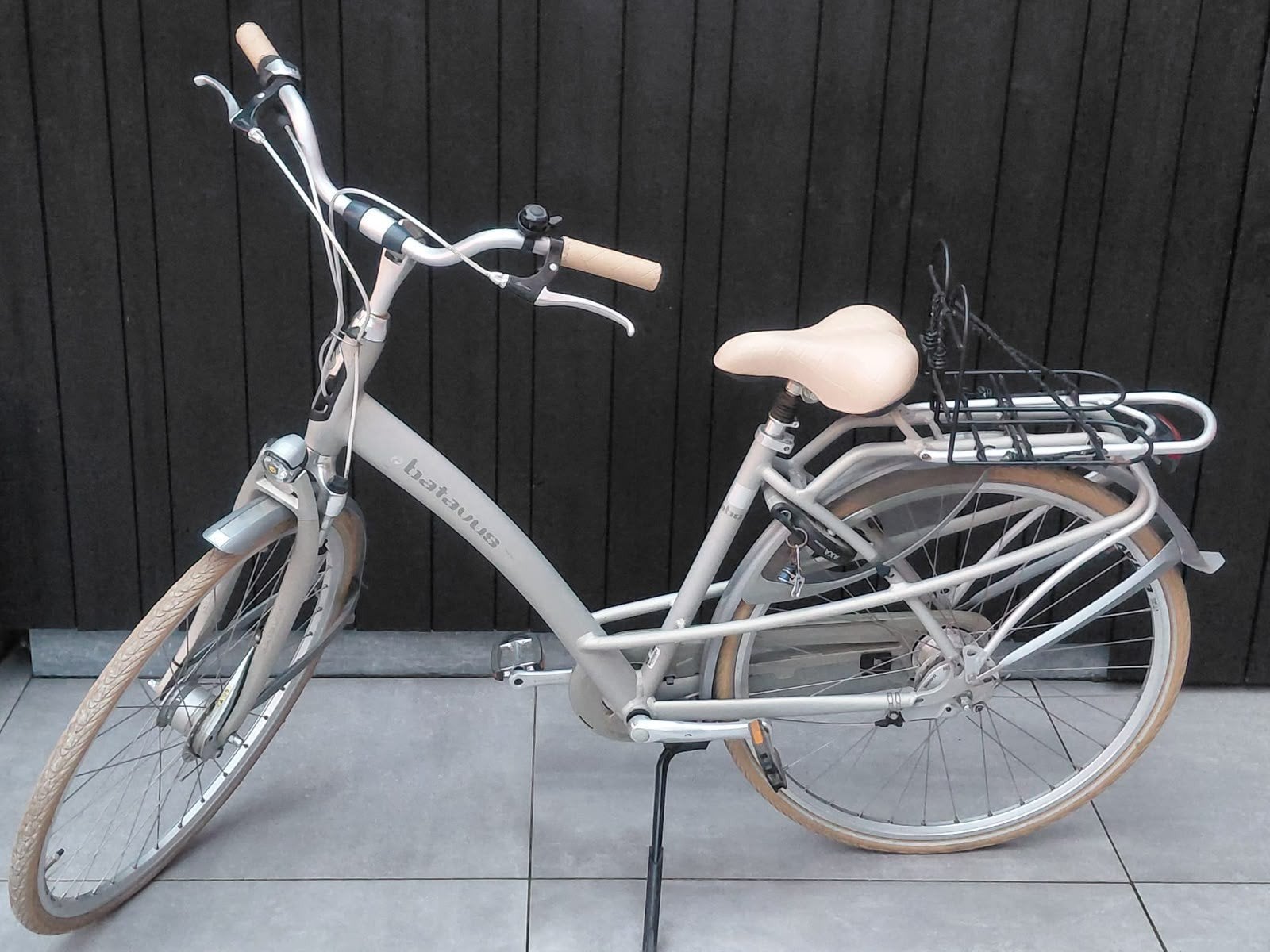 Meisjesfiets BATAVUS 28 inch, Fietsen en Brommers, Ophalen, Gebruikt, Versnellingen, Batavus