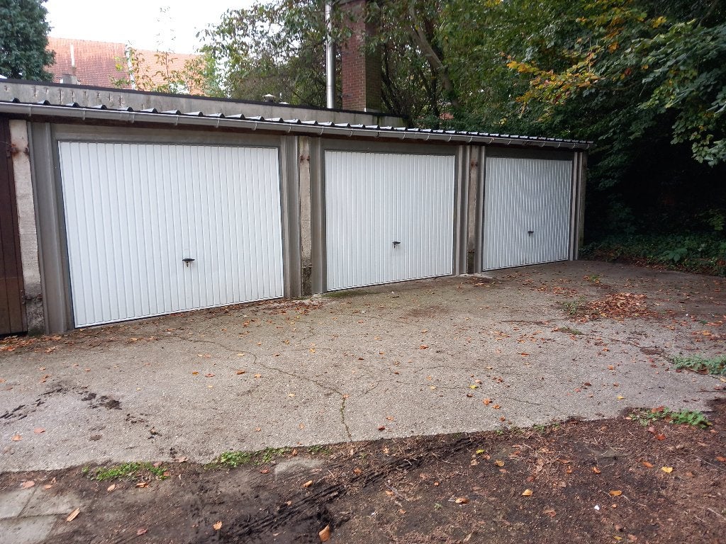 Ruime garage te huur, Immo, Garages en Parkeerplaatsen, Antwerpen (stad)