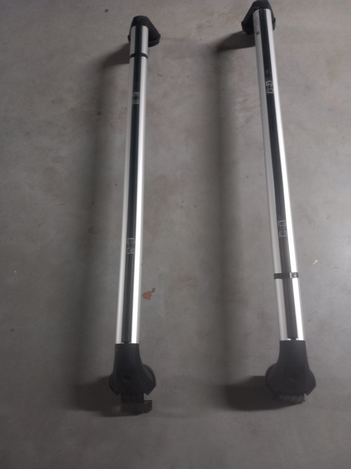 Barres de toit pour toyota verso