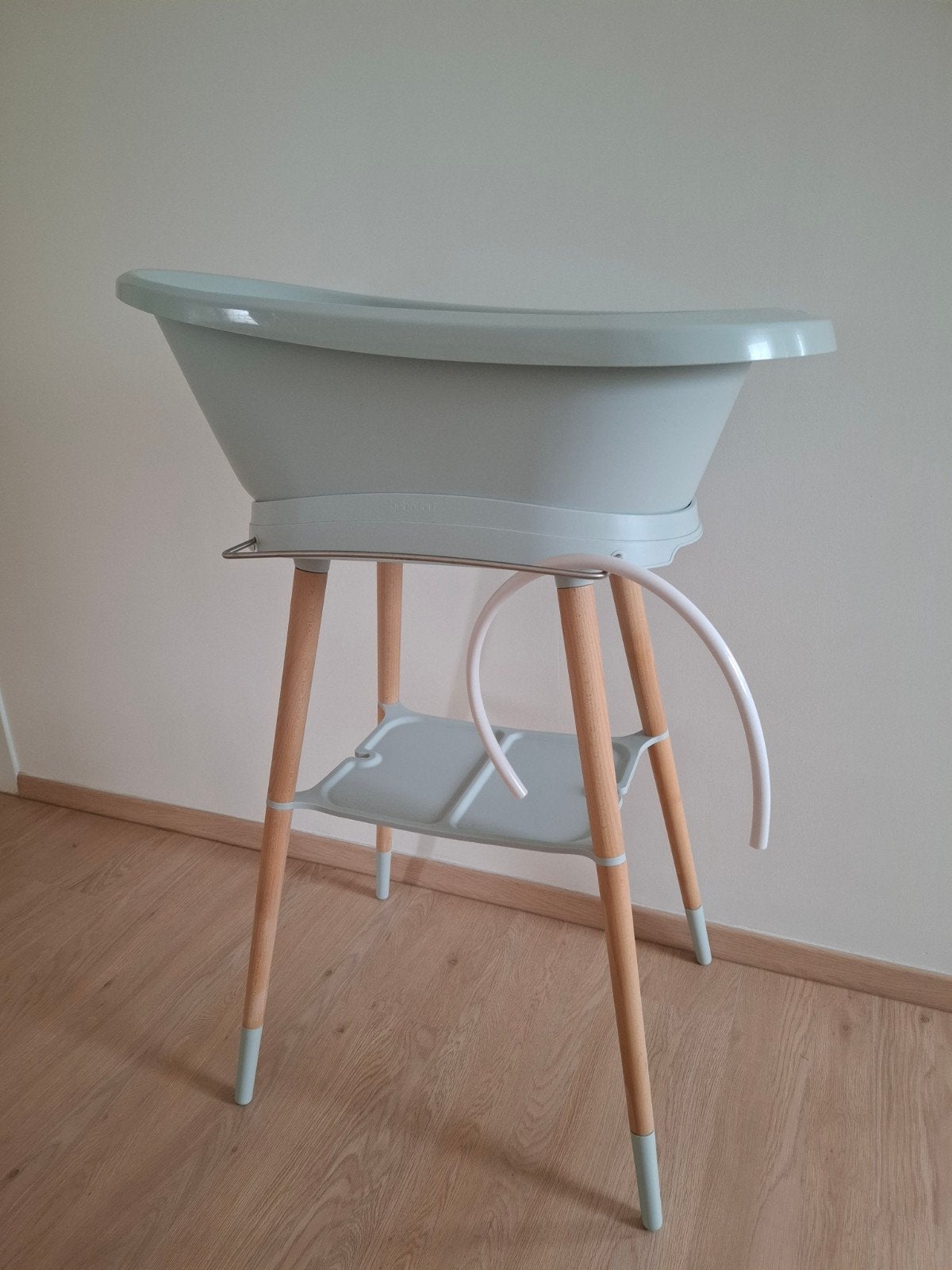 Bébé-jou Sense Babybad + luxe houten standaard & afvoerslang, Kinderen en Baby's, Badjes en Verzorging, Ophalen, Badje, Bébé-jou