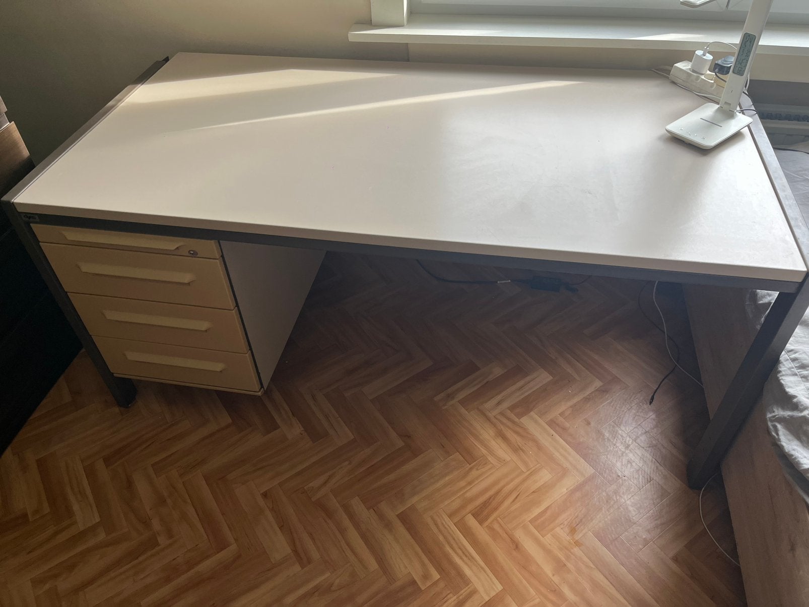 Bureau, Huis en Inrichting, Ophalen, Gebruikt, Metaal, Schoolbureau