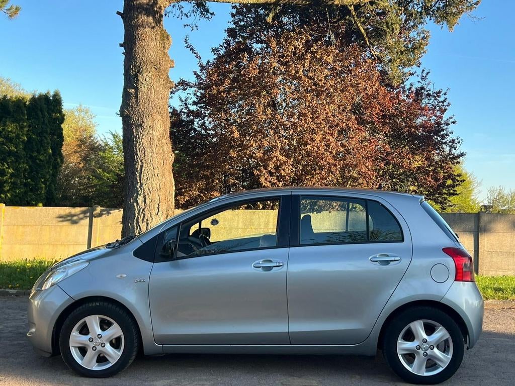 TOYOTA YARIS 1.4D4D 90CV AİRCO 2006MODEL EURO4, Achat, Particulier, Yaris, Blanc