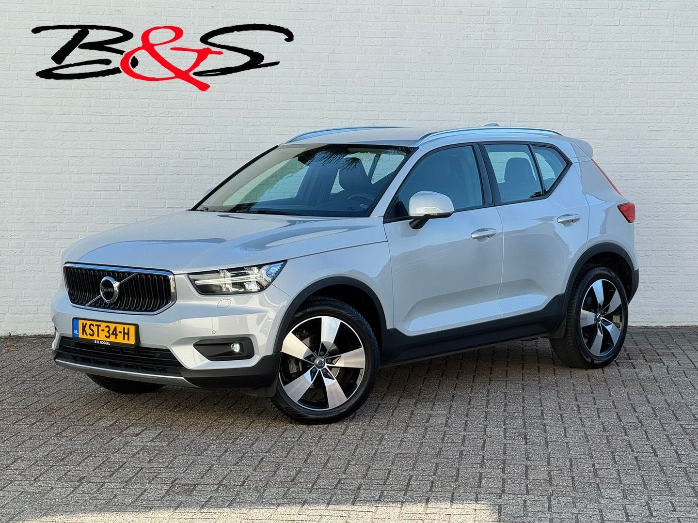 Volvo XC40 1.5 T3 Inscription Camera Adaptive cruise Carplay, Navigatiesysteem, Bedrijf, Handgeschakeld, SUV of Terreinwagen