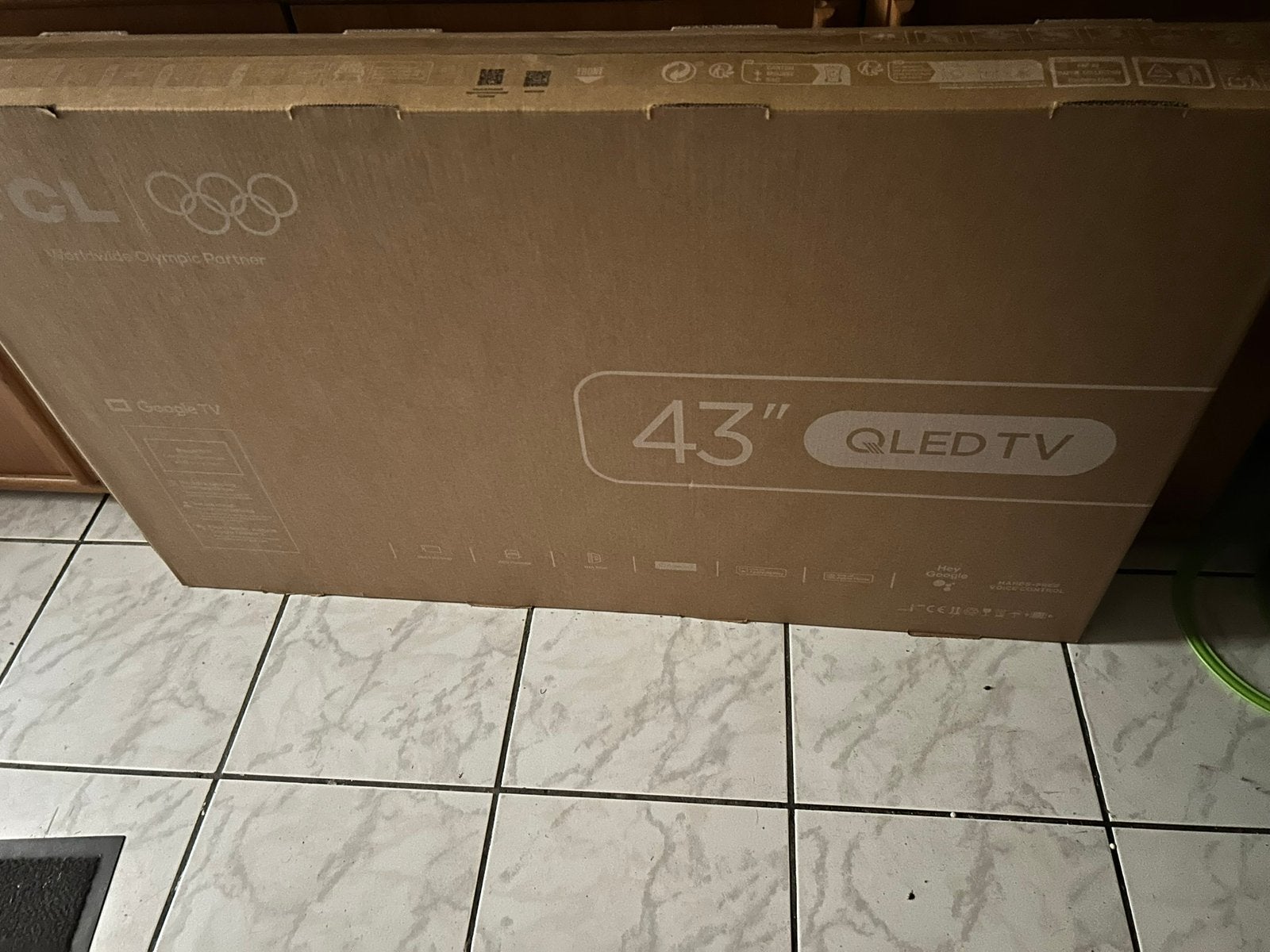 Nieuwe tcl tv 43 inch nog in gesloten doos ., TV, Hi-fi & Vidéo, Télévisions, Neuf, Autres marques, QLED, 40 à 60 cm