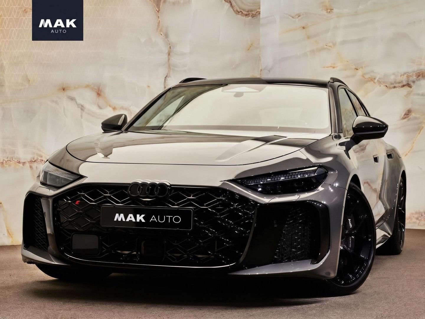 Audi RS5 Avant E-Hybrid Quattro , carbon dakspoiler, carbon, Auto's, Automaat, Zwart, RS5, 26 kWh