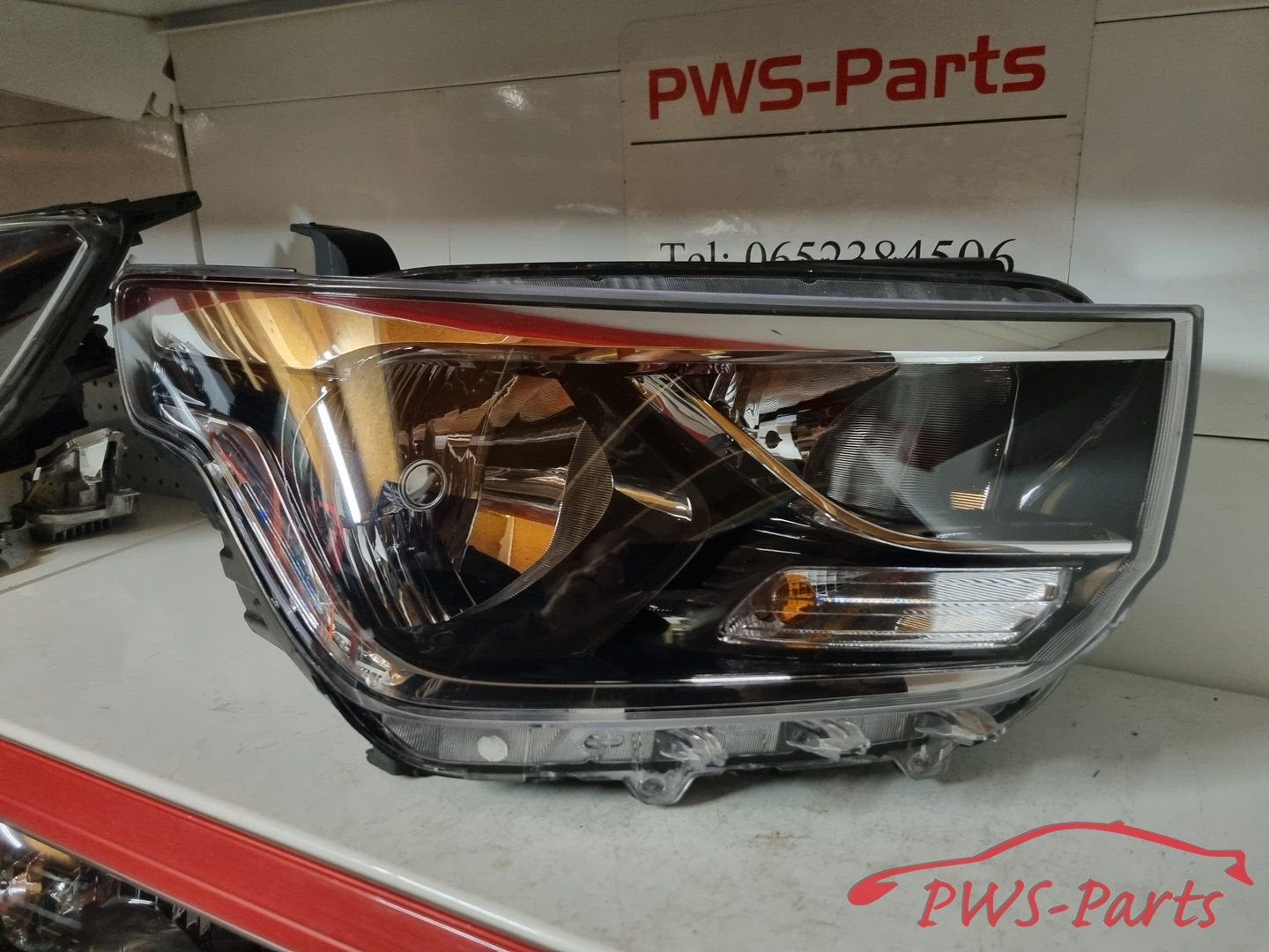 HYUNDIA H-1 KOPLAMP VANAF 2018 RECHTS ORIGINEEL, Auto-onderdelen, Gebruikt, -, -, Ophalen of Verzenden