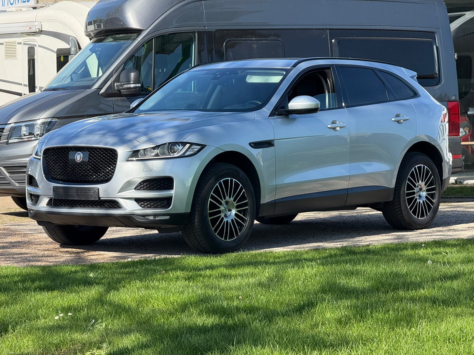 JAGUAR F PAGE 2.0D - Automaat - 1EIG - BTW AFTREKBAAR *, Auto's, Automaat, Zwart, Leder, Bedrijf