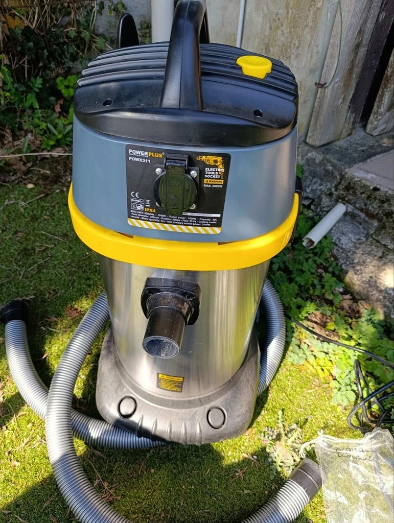 Aspirateur industriel comme neuf 1000 watt, Enlèvement, Comme neuf, Aspirateur d'eau