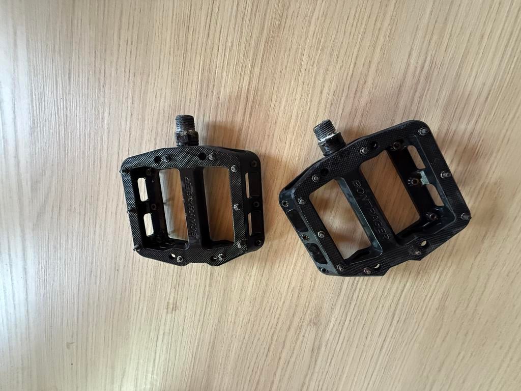 Bontrager mtb pedalen, Ophalen, Zo goed als nieuw