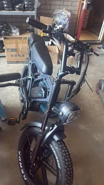 fatbike dark grey, Fietsen en Brommers, Fietsonderdelen, Ophalen, V20 pro dark gery, Staal, Zo goed als nieuw
