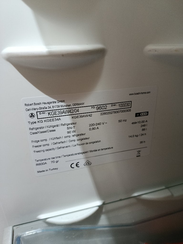 Frigo combiné  BOSCH KGE39AW42, Electroménager, Réfrigérateurs & Frigos, Classe énergétique A ou plus économe, 160 cm ou plus
