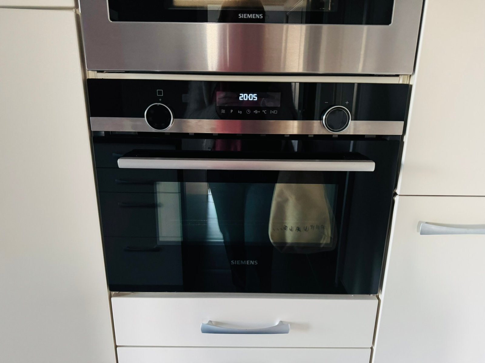 Siemens Gecombineerde microgolf + oven (september 2022), Elektronische apparatuur, Ophalen, Zo goed als nieuw, Oven