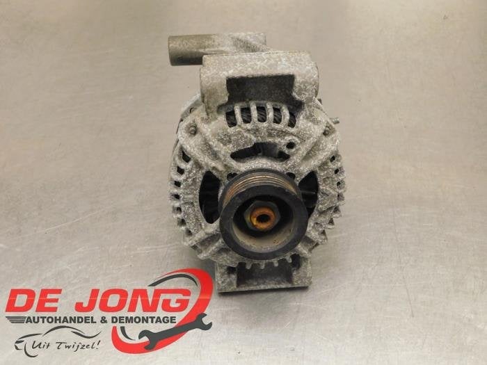 Dynamo van een Opel Astra, Gebruikt, -, -, Opel