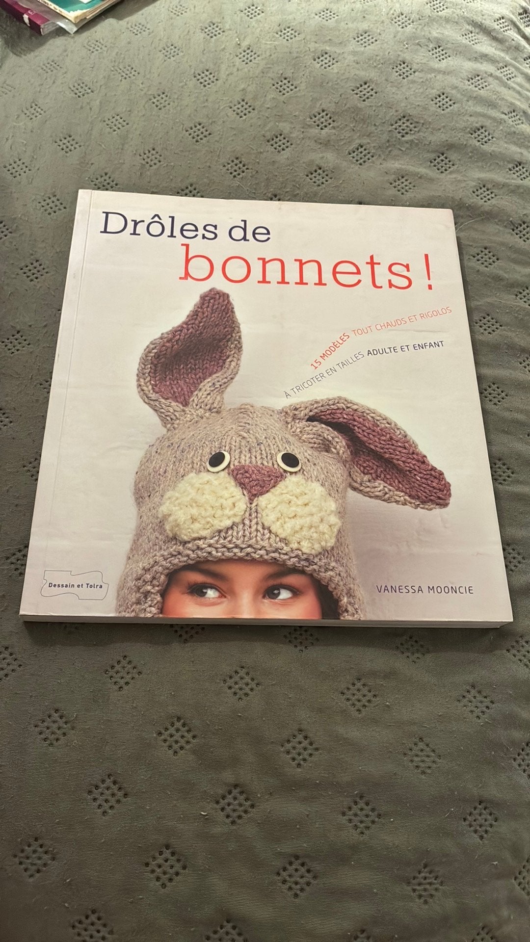 Drole de bonnet, Enlèvement ou Envoi, Comme neuf