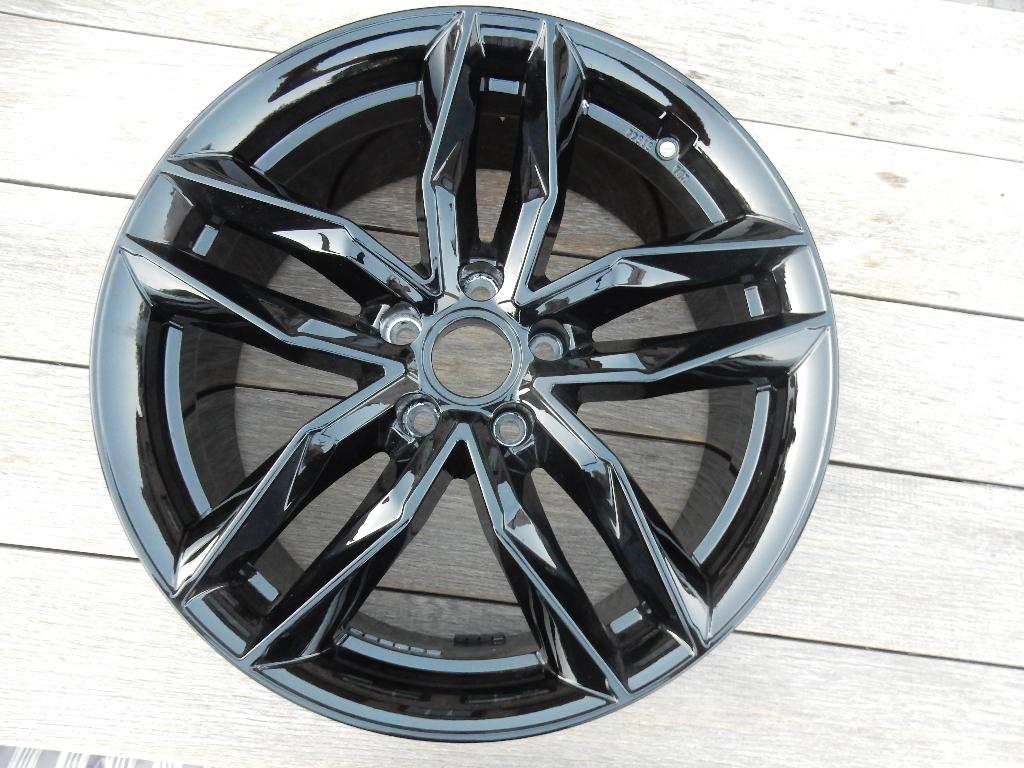 MAM LICHTMETALEN VELGEN 18 INCH, Auto-onderdelen, Ophalen, 18 inch, 245 mm, Velg(en)