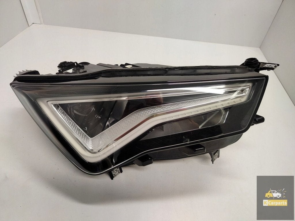 576.941.032.B, Seat Ateca Lift Full Ledlamp rechts, Gebruikt, Autovia A-2, Km 585 585
08760  Martorell, ES, SEAT S.A., Customercare@seat.es