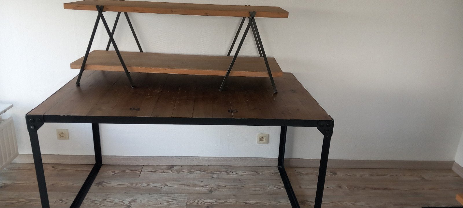 industriële eettafel en tv meubel, Huis en Inrichting, Tafels | Eettafels, Ophalen