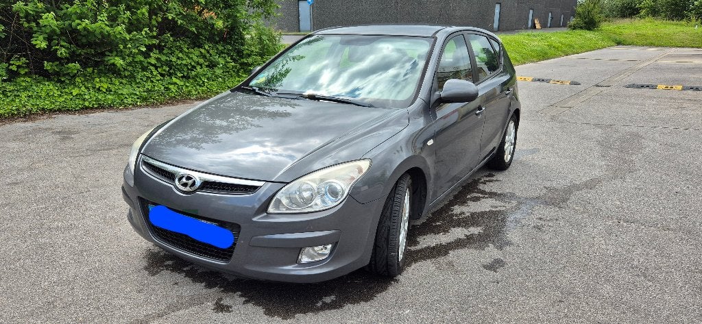 HYUNDIA I30 2009, Argent ou Gris, Achat, Boîte manuelle, 5 portes