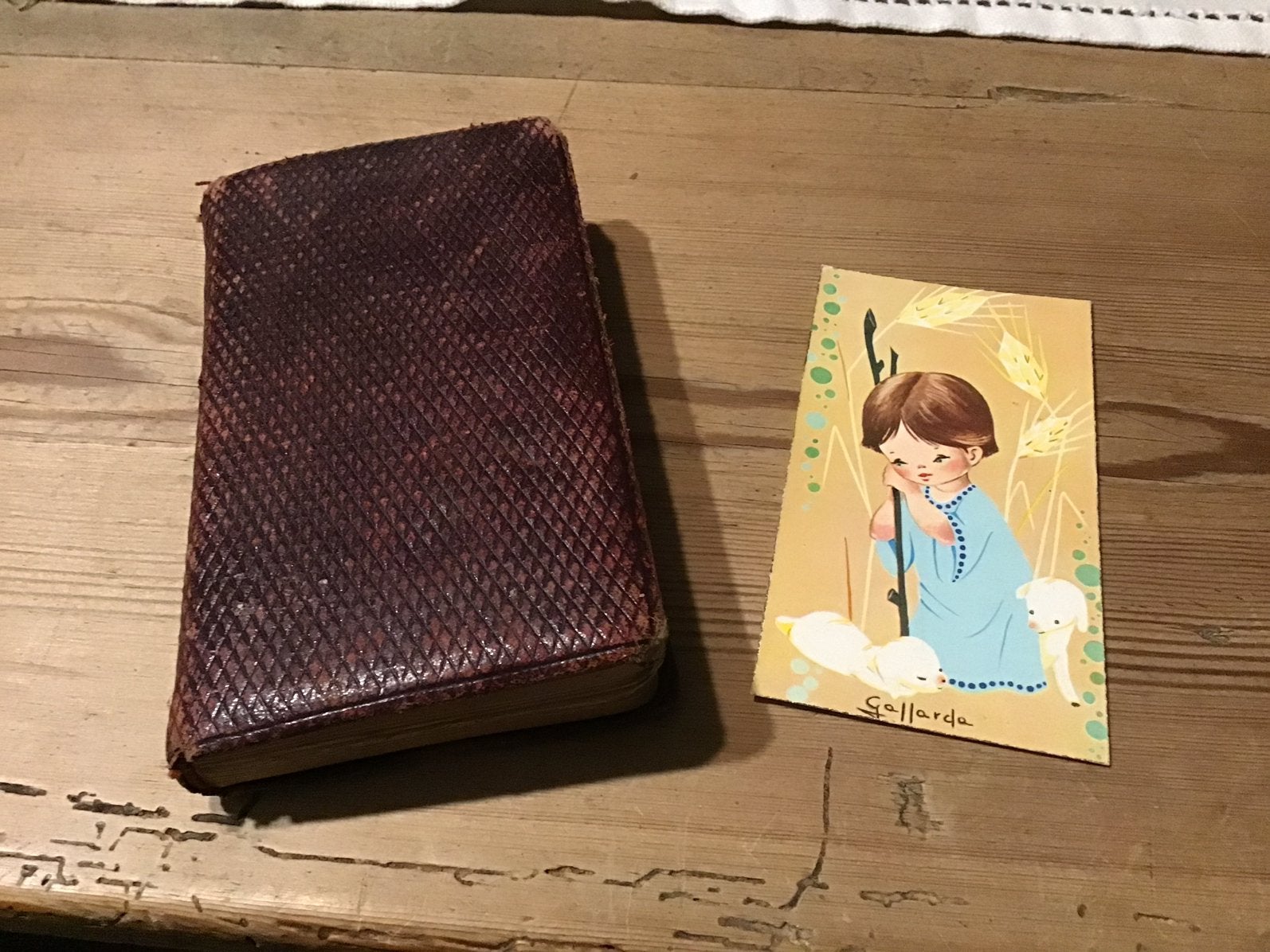 Ancien livre de prières en missel Romain, Enlèvement ou Envoi