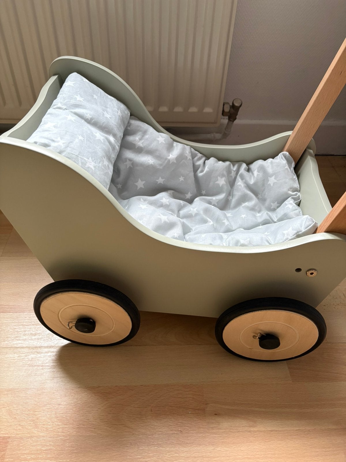 Poppenwagen, Ophalen, Zo goed als nieuw