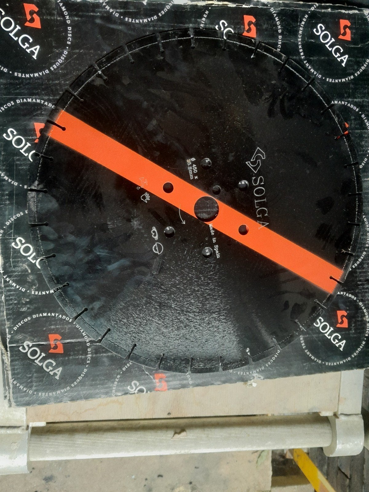 Diamantschijf nieuw. 450mm, Doe-het-zelf en Bouw, Ophalen of Verzenden, Zo goed als nieuw