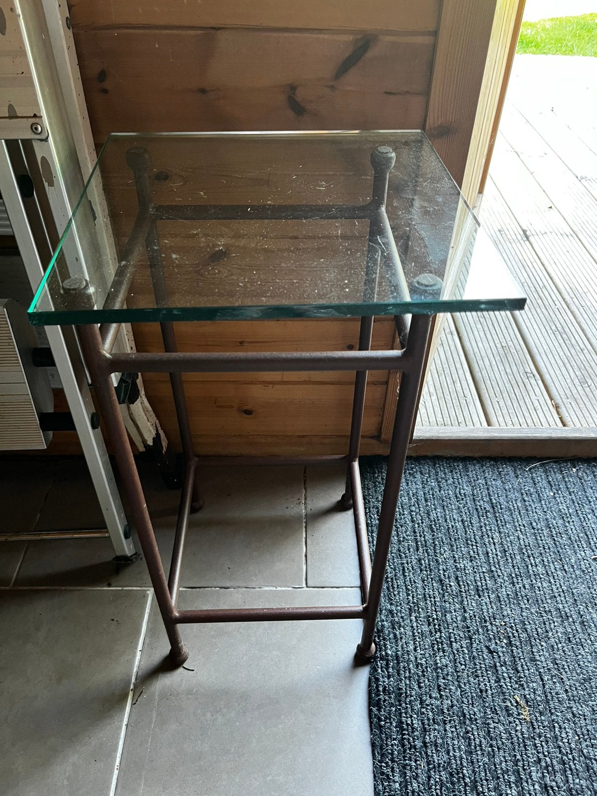Antiek tafeltje  met glazen blad, Huis en Inrichting, Ophalen, Zo goed als nieuw