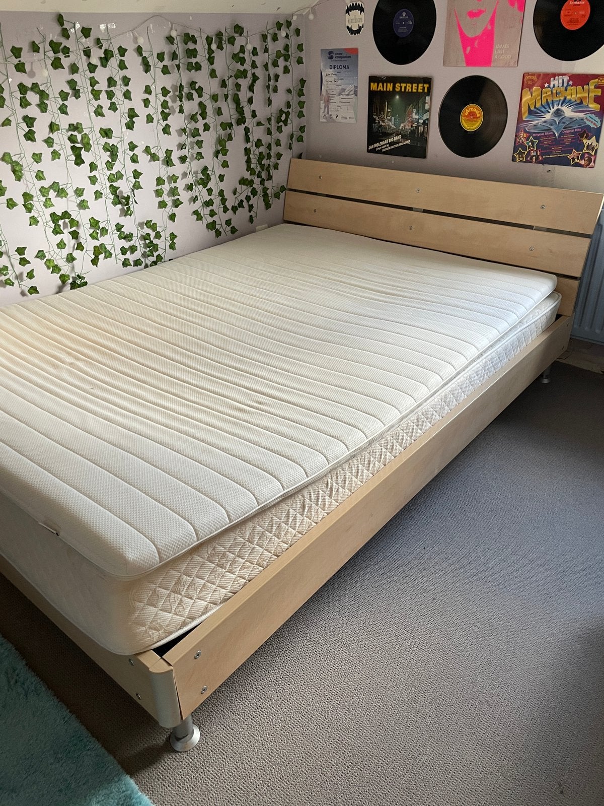 Lit 140x200, Maison & Meubles, 140 cm, Enlèvement, Utilisé, Tijdloos