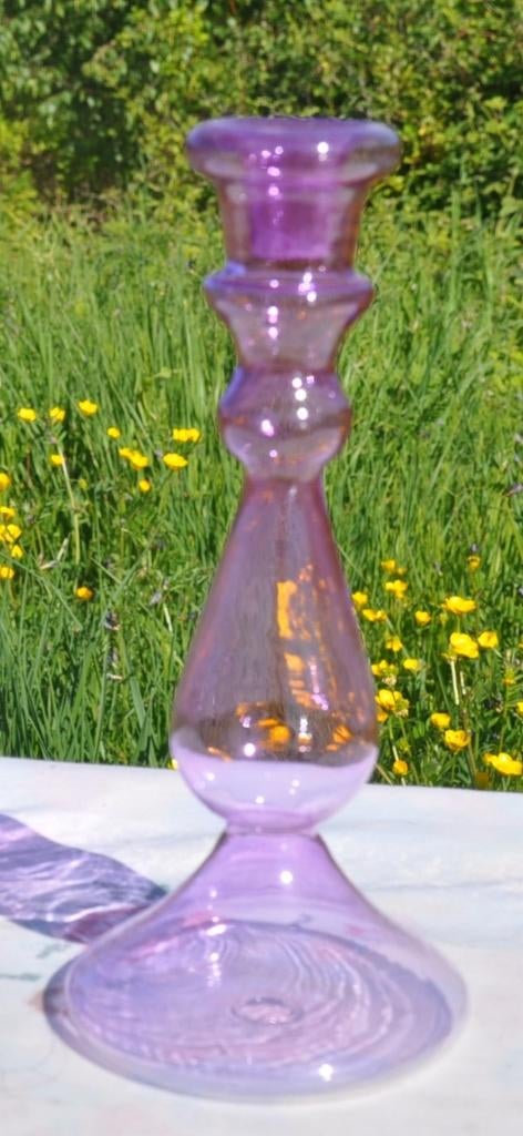 bougeoir en verre mauve, Enlèvement ou Envoi, Comme neuf, Autres couleurs, Chandelier