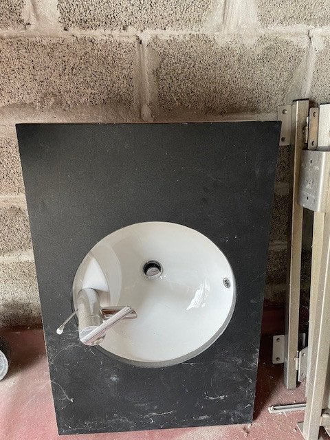wasbak en douchewand, Bricolage & Construction, Sanitaire, Enlèvement, Utilisé, Pierre, Lavabo