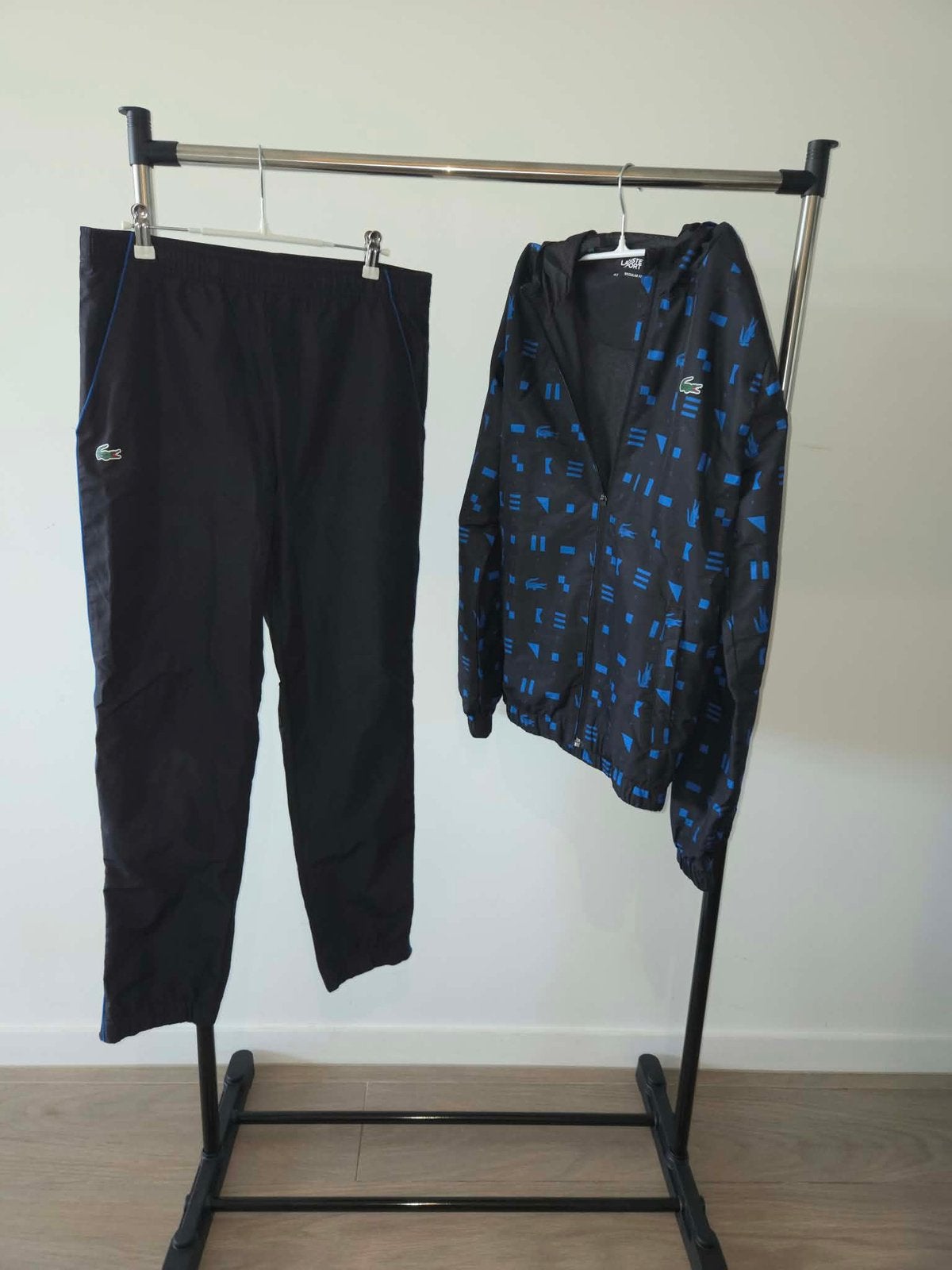 Lacoste XS, Vêtements | Hommes, Enlèvement, Comme neuf
