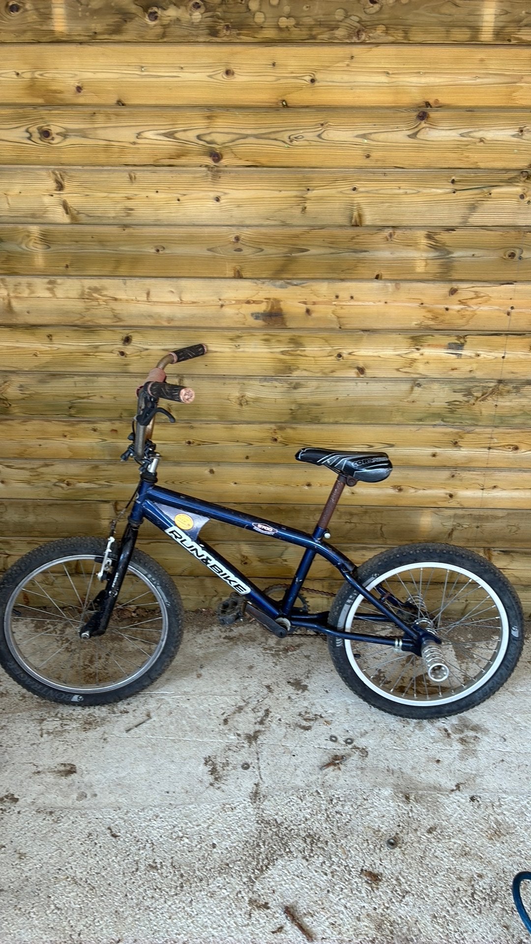 Stuntfiets, Fietsen en Brommers, Ophalen, Gebruikt, Terugtraprem, Voetsteunen