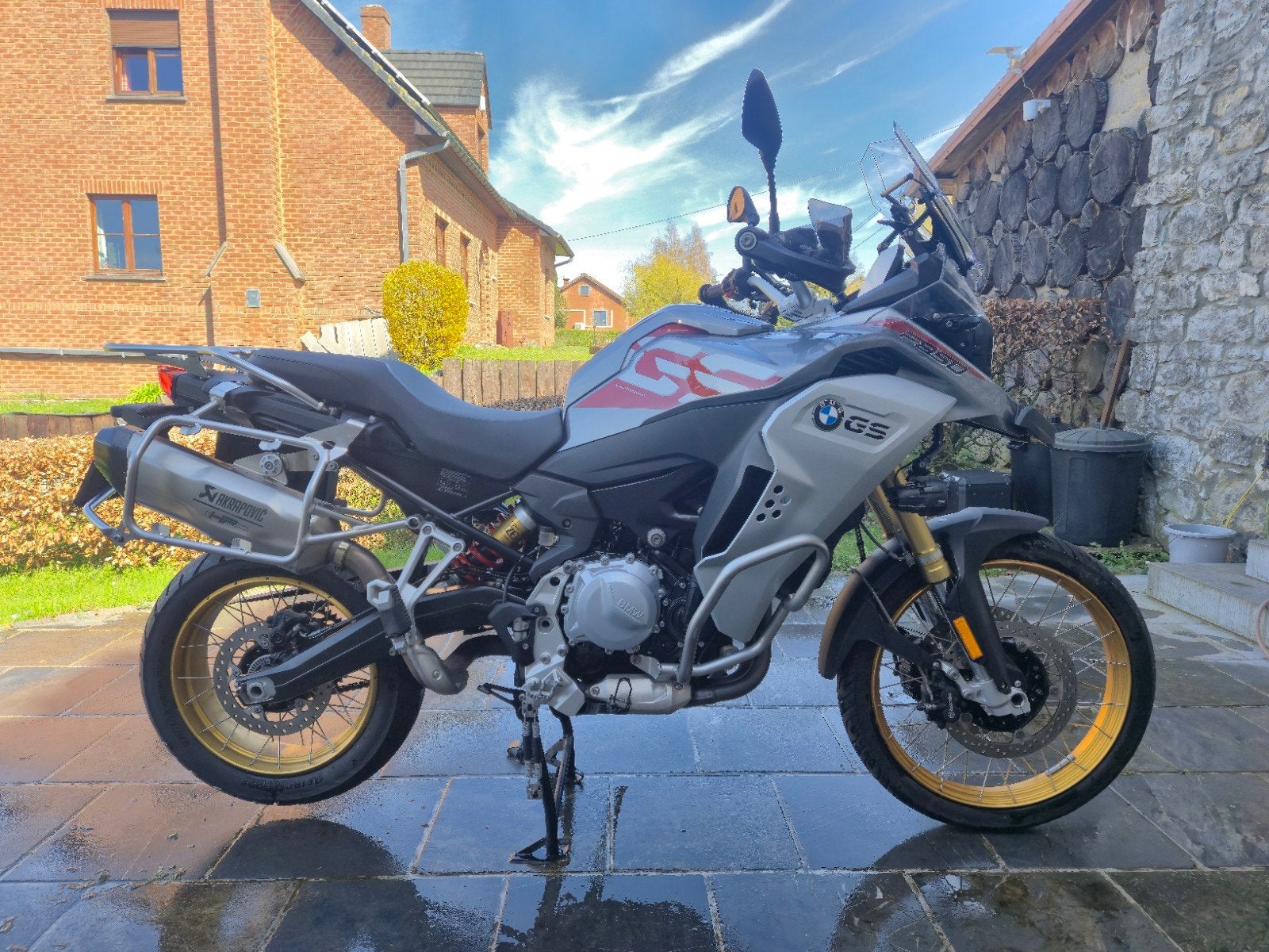 BMW F850GS Adventure - 4500 km - Akrapovic, 2 cilinders, Nieuw, Motorrijbewijs A, Particulier