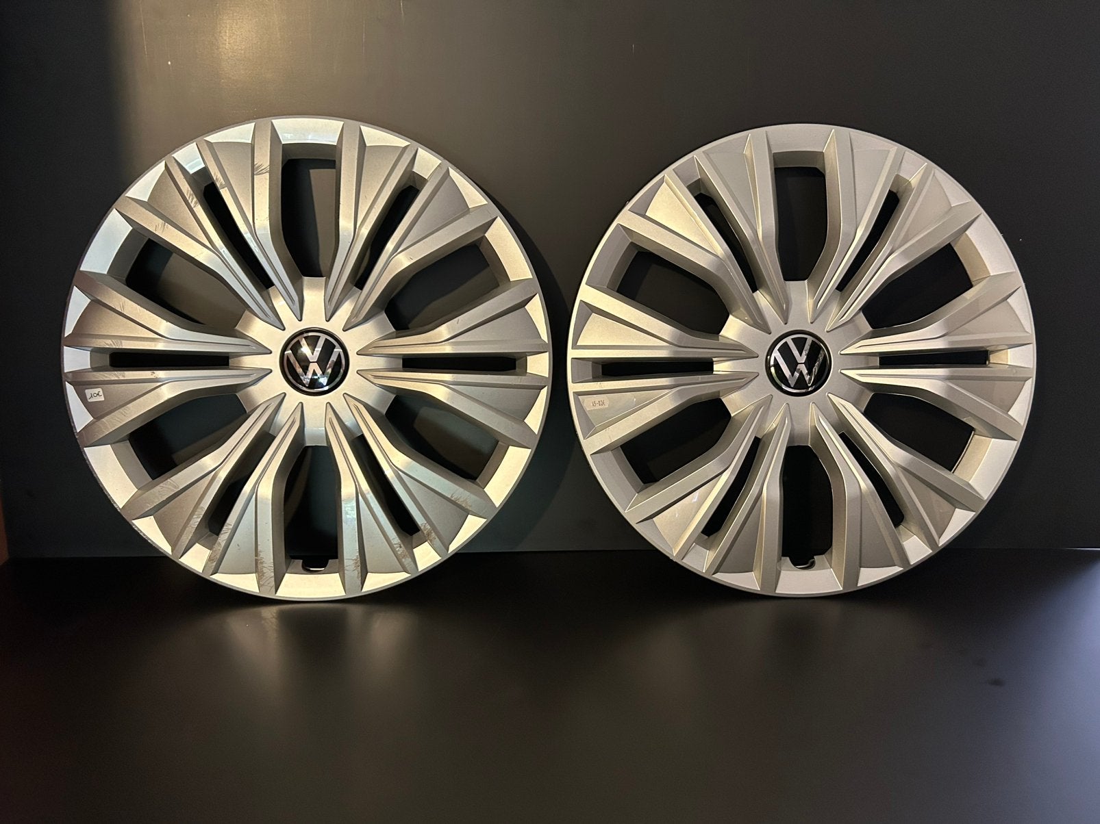 2 originele VW Caddy 17" wieldop, Ophalen of Verzenden, Zo goed als nieuw