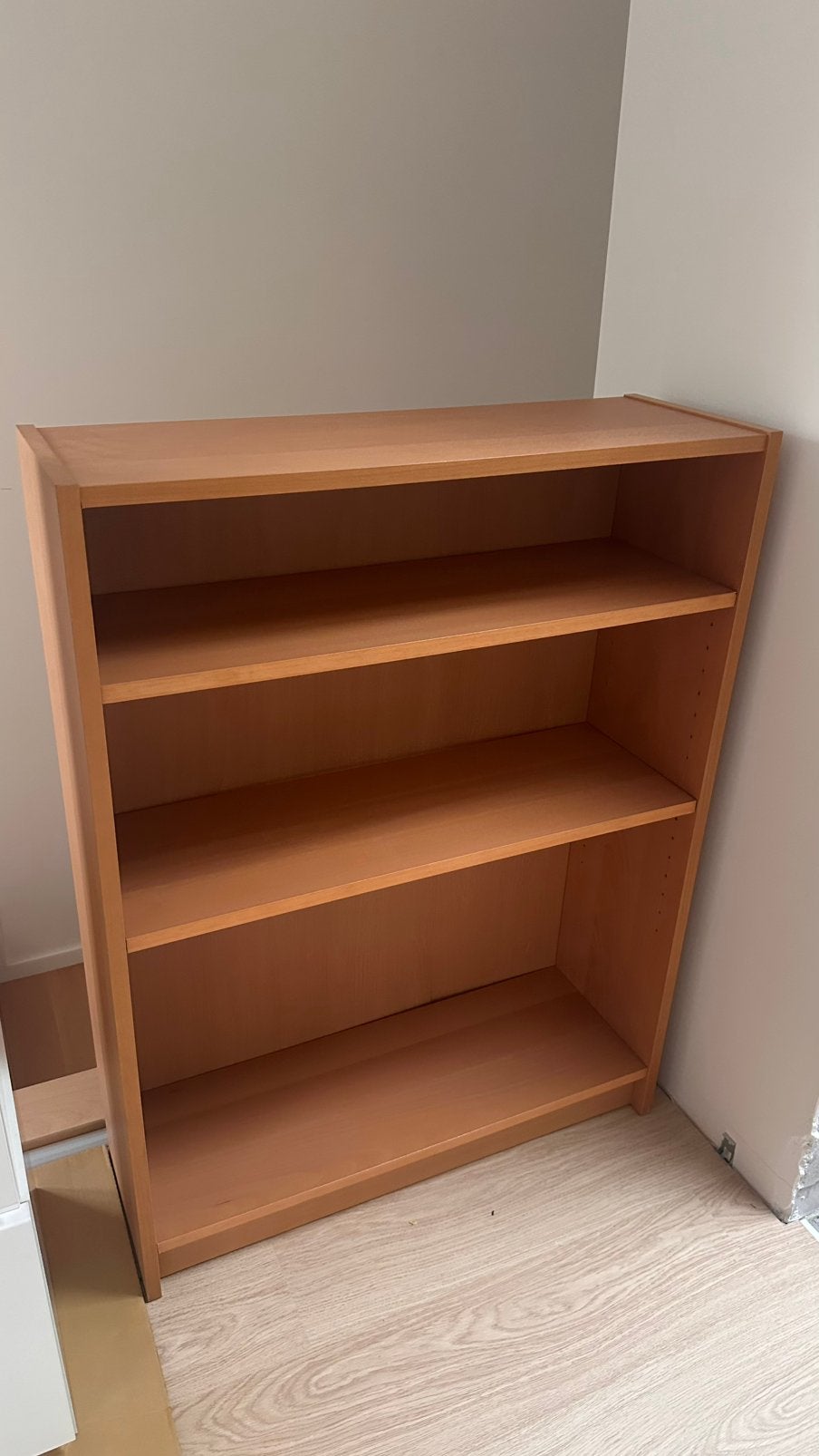Billy boekenkast Ikea in beuk, Ophalen, Zo goed als nieuw
