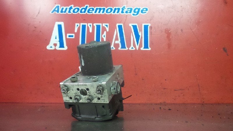 BLOC ABS (FREINS ANTI-BLOCAGE) Alfa Romeo 147 (937), Robert Bosch AG, Utilisé, Alfa Romeo, Robert-Bosch-Allee 1
74232  Abstatt, DE