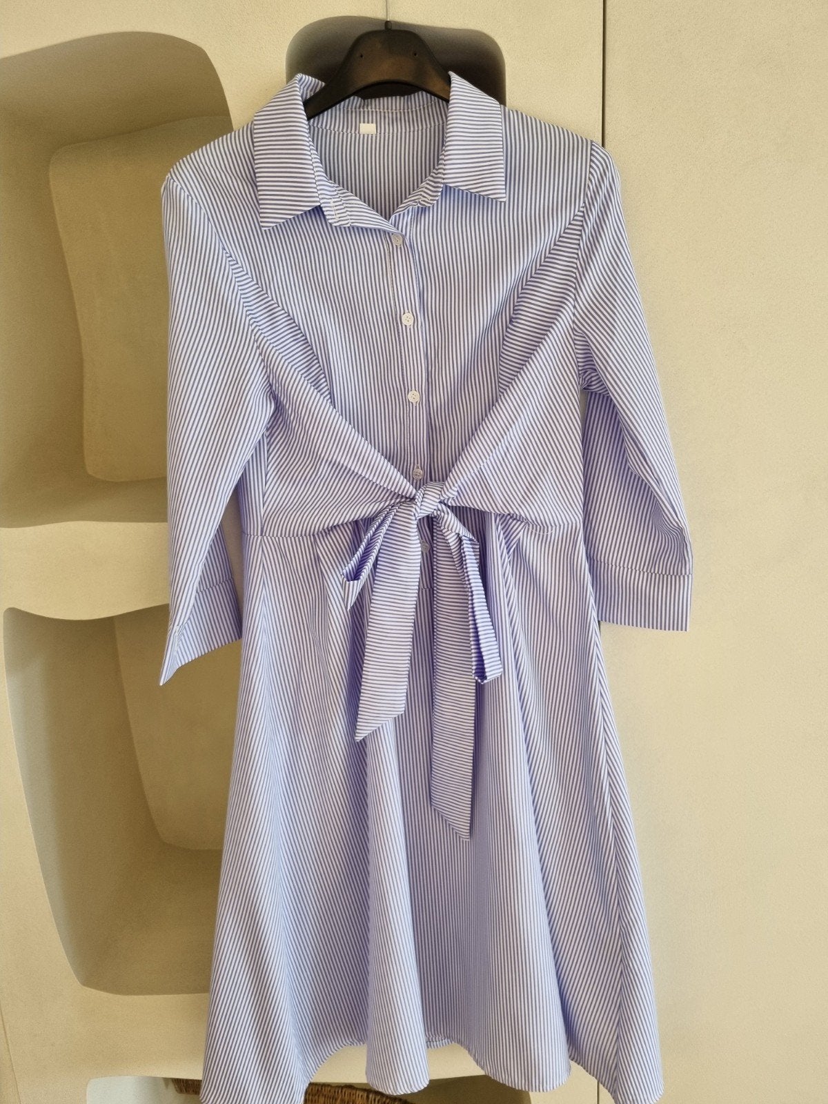 Nouvelle robe rayée bleue et blanche taille M, Vêtements | Femmes, Robes, Neuf, Taille 38/40 (M), Bleu, Sous le genou, Enlèvement ou Envoi