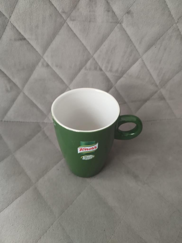 Een assortiment Knorr Douwe Egberts mokken om te bekijken., Ophalen, Zo goed als nieuw, Overige stijlen, Kop(pen) en/of Schotel(s)