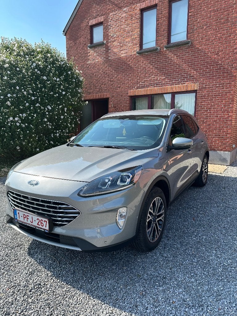 Ford Kuga Titanium 2.5 PHEV 225 pk / AGR | Trekhaak | 2024, Dealer onderhouden, 4 cilinders, Leder en Stof, 5 zetels
