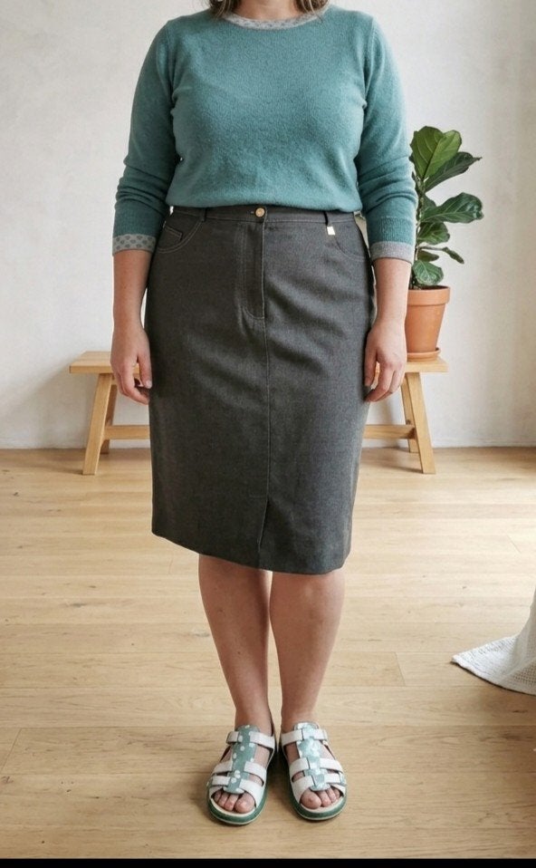 Kaki rechte rok van Un Jour Alongements maat 50, Kleding | Dames, Rokken, Ophalen of Verzenden, Grijs