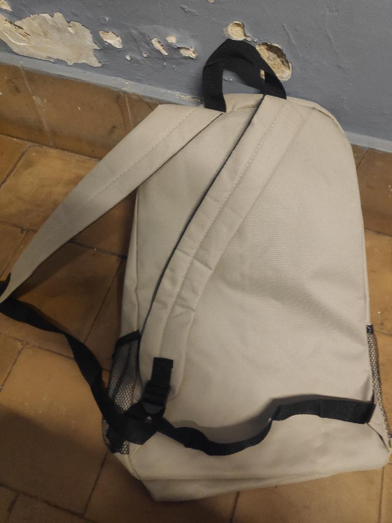 Sac à dos, Neuf, Autres marques, 25 à 40 cm, 45 à 60 cm