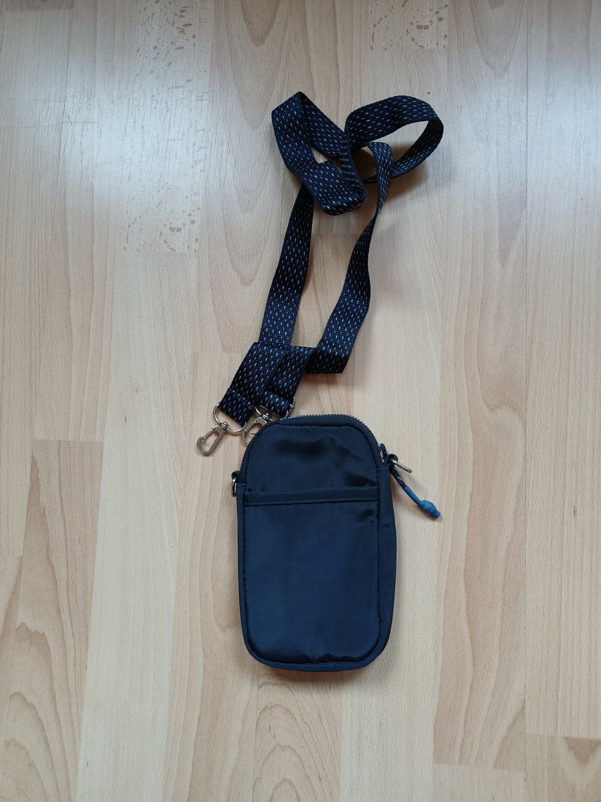 Smartphonetasje, Bijoux, Sacs & Beauté, Sacs | Sacs à bandoulière, Enlèvement, Comme neuf, Bleu, Autres marques