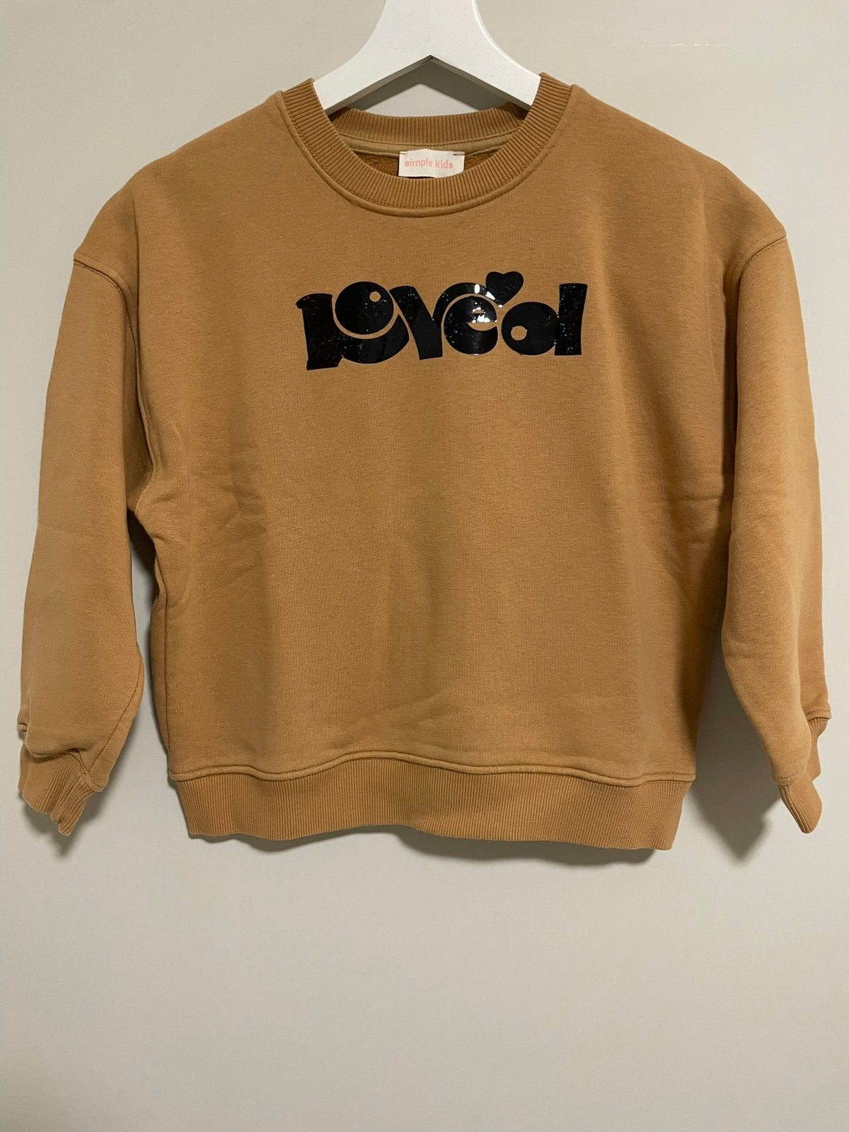 Camelbruine kindersweater van het merk Simple Kids, Kleding | Heren, Truien en Vesten, Ophalen, Zo goed als nieuw, Bruin