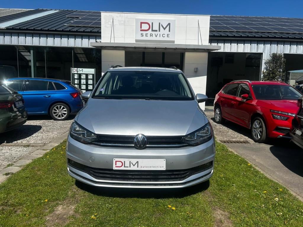 Volkswagen Touran 1.5Tsi Dsg attache remorque caméra, Argent ou Gris, Achat, 7 places, Entretenue par le concessionnaire