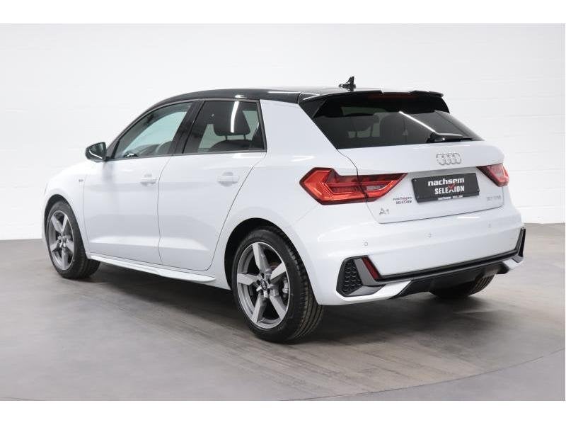 Audi A1 1.0 TFSI S-LINE Audi A1 S-Line 1.0 TFSI 116ch, Navigatiesysteem, A1, Wit, Handgeschakeld