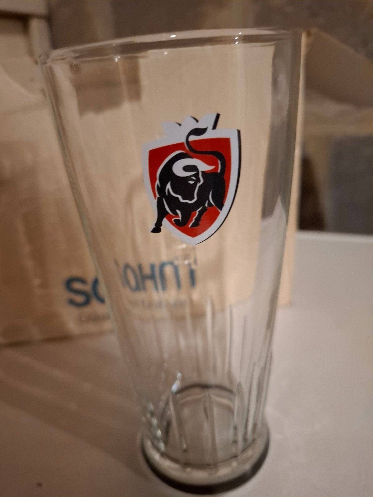 jupiler tauro 33 cl .nouveau, Collections, Enlèvement ou Envoi, Neuf, Verre ou Verres, Jupiler