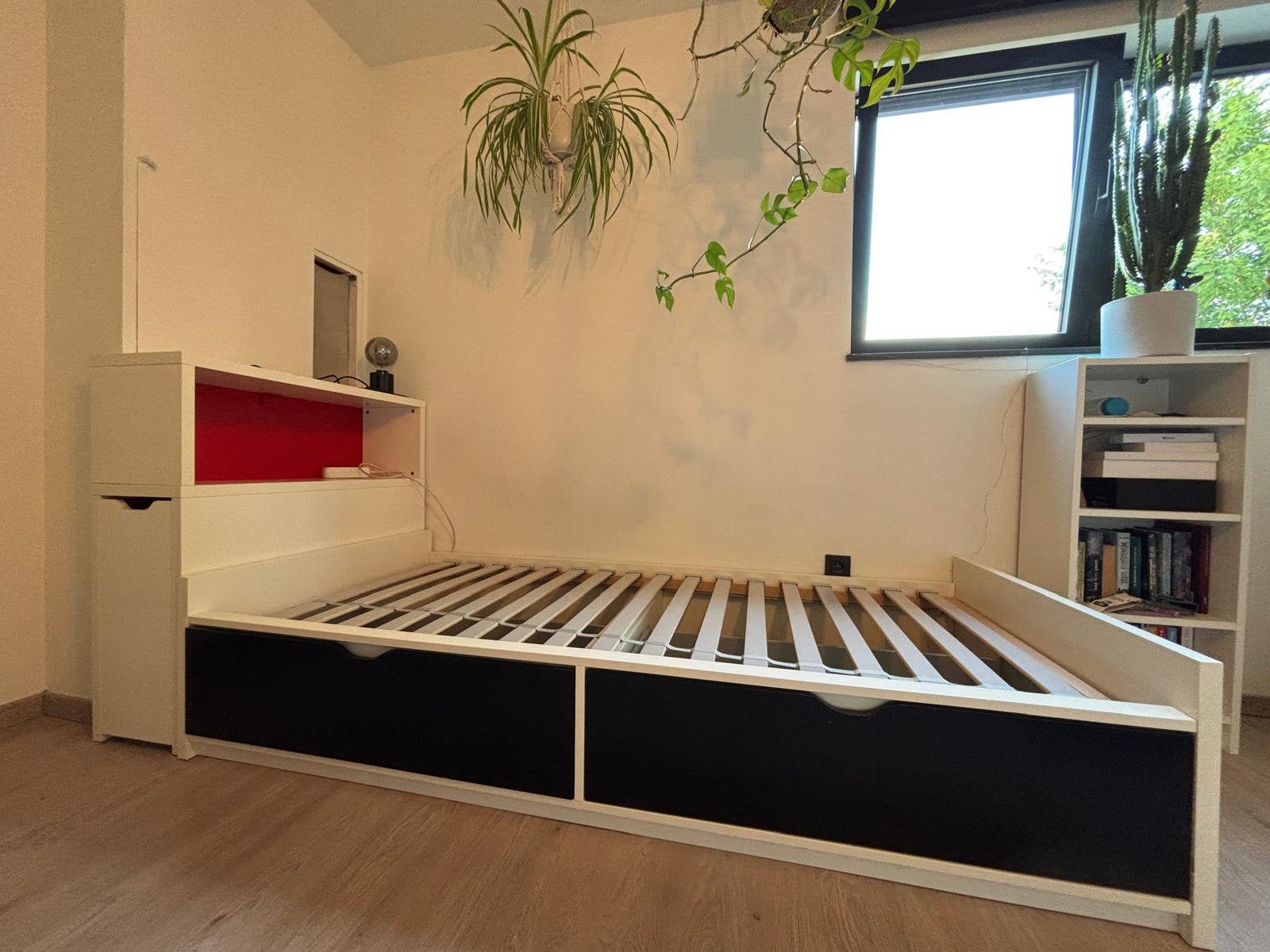 1 persoonsbed met front nachtkast en laden (ikea), Huis en Inrichting, Slaapkamer | Bedden, Ophalen, Gebruikt, 90 cm, Eenpersoons